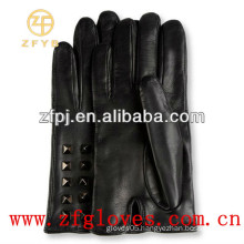 Elegant leather gloves with studs for ladies